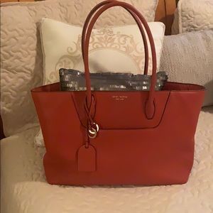 Beautiful tangerine leather Henri Bender bag!